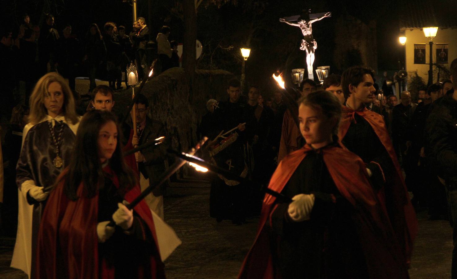Procesión con el Cristo de la Buena Muerte en Segovia