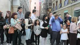 Público en la Procesión General de Valladolid (1/3)