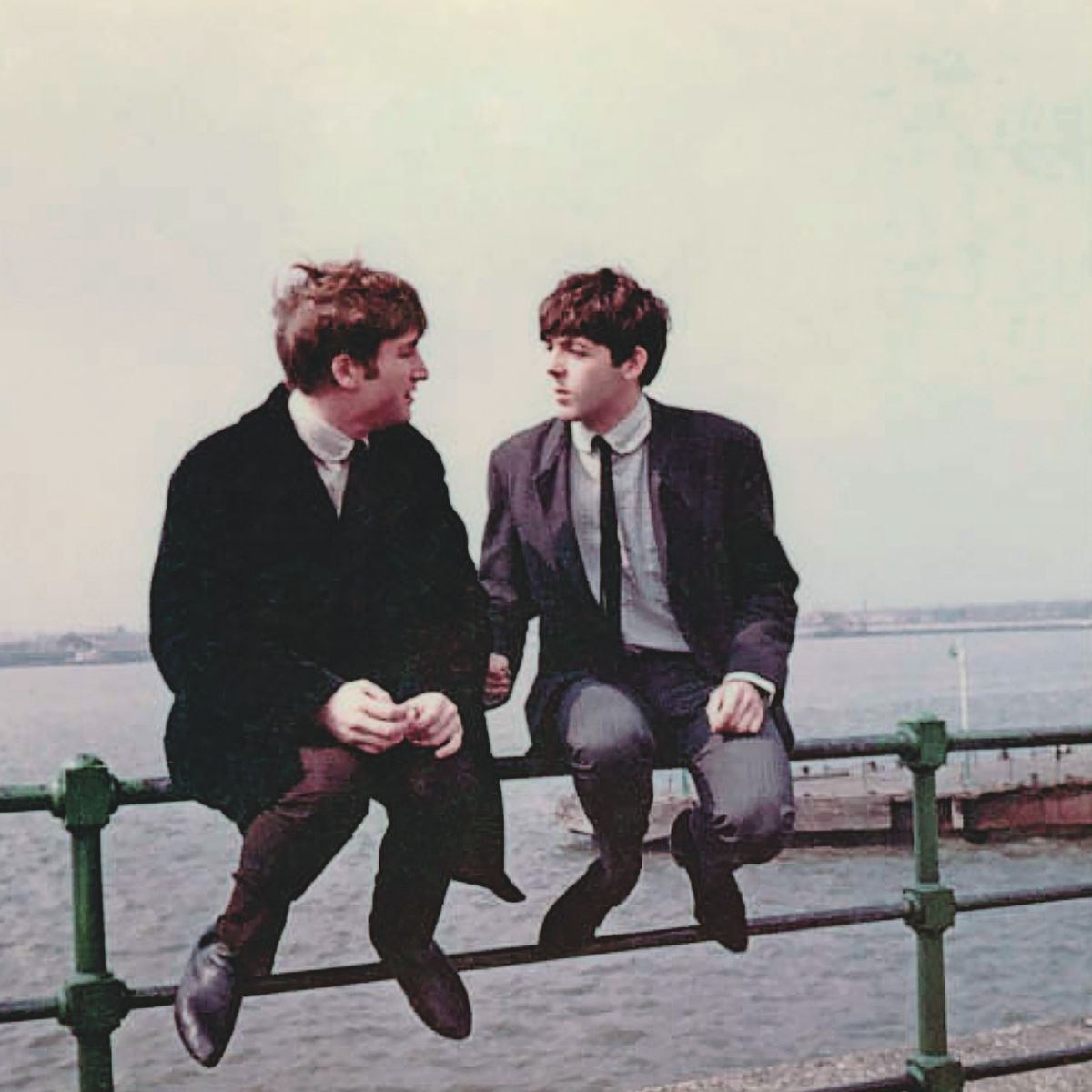 El drama íntimo que unió a Paul McCartney y a John Lennon en el origen de los Beatles